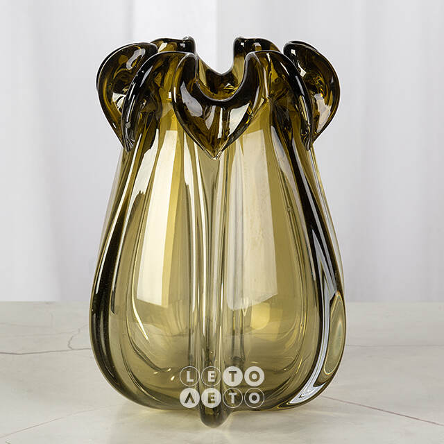 Стеклянная ваза Ferguson 21 см оливковая EDG