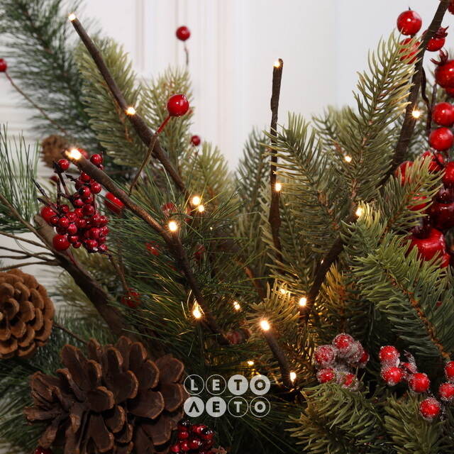 Светящаяся ветка Sparkling Willow 50 см, 30 теплых белых LED ламп, на батарейках, IP44 Kaemingk