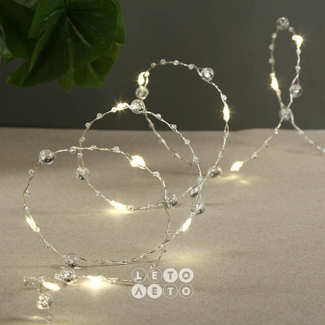 Светодиодная гирлянда на батарейках Льдинки, 2 м, 20 теплых белых LED ламп, серебряная проволока, контроллер, IP20 Serpantin