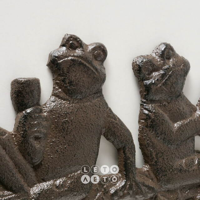 Настенная вешалка для одежды Resting Frogs 28*14 см Boltze