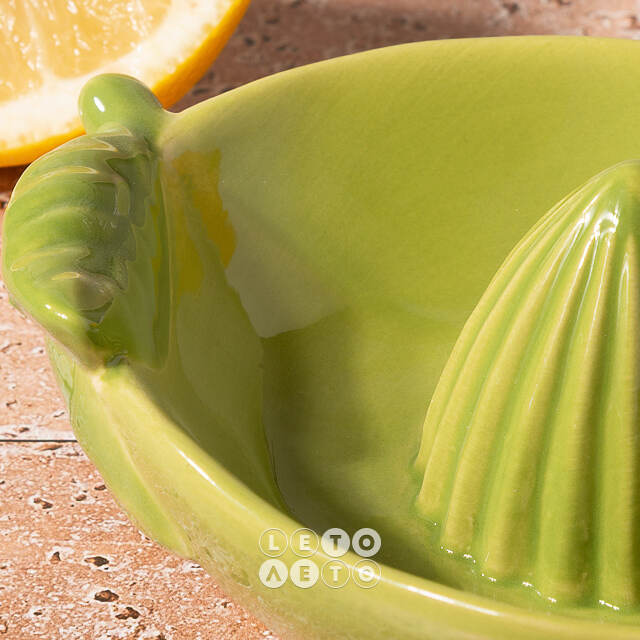 Ручная соковыжималка для цитрусовых Juicy Lame 16 см Boltze