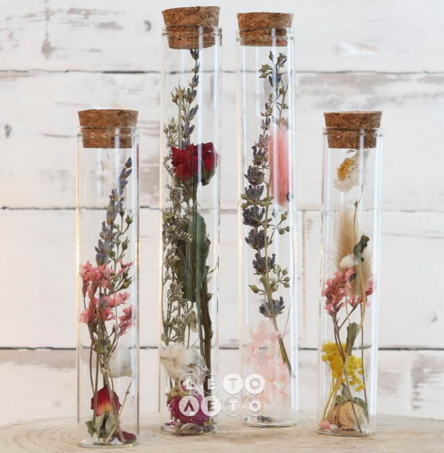 Стеклянная колба с цветами Floricco: Teona 20*3 см Ideas4Seasons