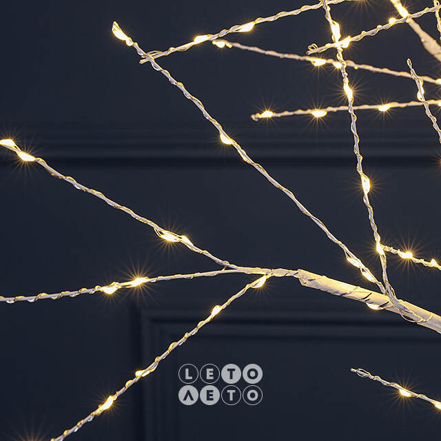 Светодиодное дерево Березка Balbeggi заснеженное 150 см, 400 теплых белых LED ламп, IP44 Winter Deco