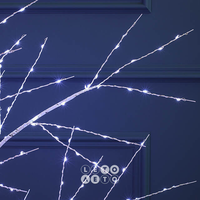 Светодиодное дерево Березка Balbeggi заснеженное 120 см, 300 холодных белых LED ламп, IP44 Winter Deco