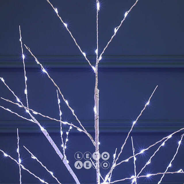 Светодиодное дерево Березка Balbeggi заснеженное 120 см, 300 холодных белых LED ламп, IP44 Winter Deco
