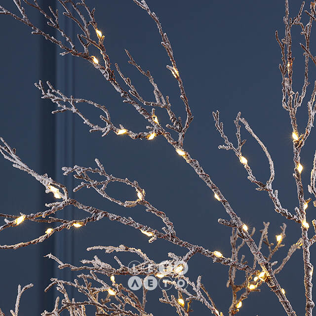 Светодиодное дерево Williton заснеженное 210 см, 550 теплых белых LED ламп, IP44 Winter Deco