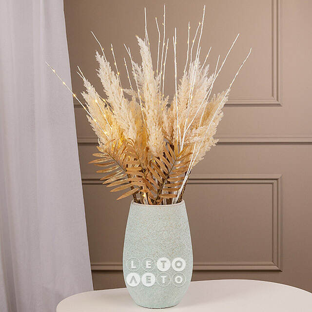 Светящаяся ветка для декора Pampas Cream 70 см, теплые белые LED, на батарейках Kaemingk