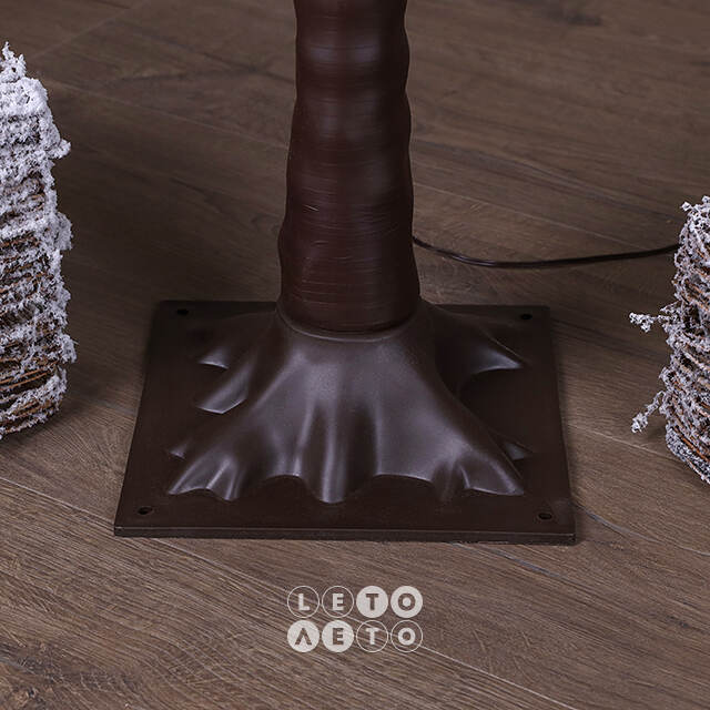 Светодиодное дерево Glenrothes 150 см, 300 теплых белых LED ламп, IP44 Winter Deco