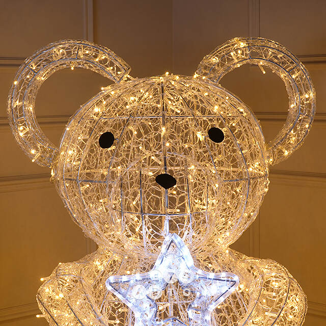 Светодиодный медведь Стабби 120 см, 584 теплых белых LED ламп, IP67 Winter Deco