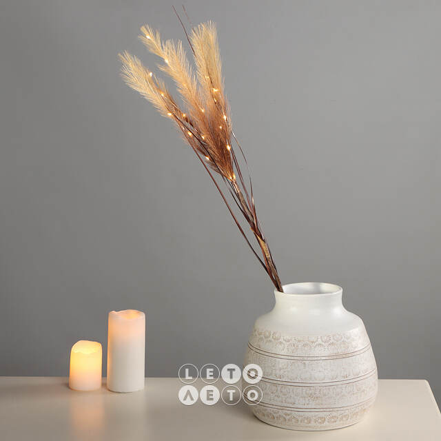Светящаяся ветка для декора Chocolate Rush 70 см, теплые белые LED лампы, на батарейках Kaemingk