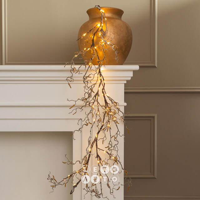 Светящаяся ветка - гирлянда Sparkling Hazel 120 см, 80 теплых белых LED ламп, на батарейках, IP44 Kaemingk