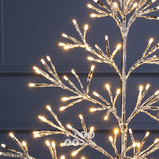 Светодиодное дерево Lausanne Silver 78 см, 140 теплых белых LED ламп с мерцанием, IP44 Kaemingk