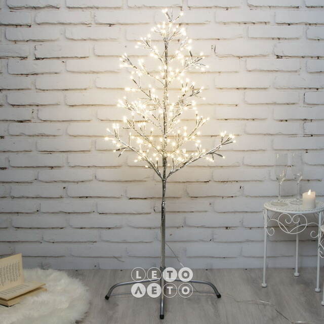 Светодиодное дерево Lausanne Silver 108 см, 230 теплых белых LED ламп с мерцанием, IP44 Kaemingk