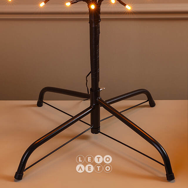 Светодиодное дерево Lausanne Black 78 см, 140 экстра теплых белых LED ламп с мерцанием, IP44 Kaemingk