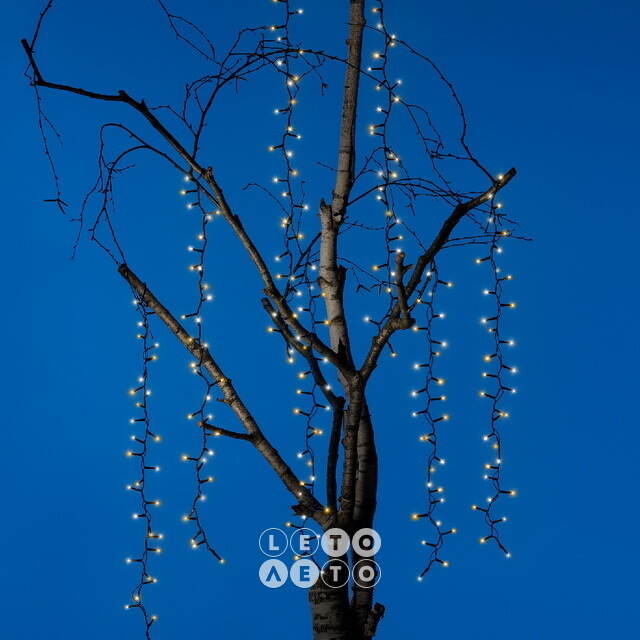 Гирлянда на дерево Каскад 80 см*18 шт, 576 теплых/экстра теплых LED ламп, черный ПВХ, IP44 Kaemingk