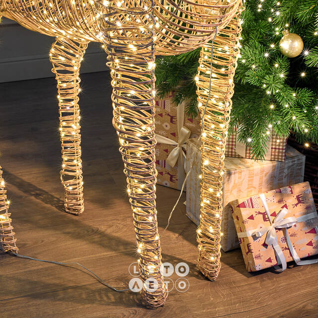 Светящийся олень Golden horns 180 см, 1320 теплых белых LED ламп, таймер, IP44 Kaemingk