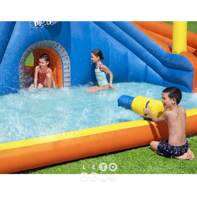 Водный игровой центр с горкой и стеной для скалолазания Super Speed Way 551*502*265 см Bestway