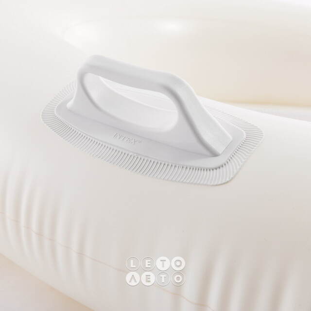 Надувное кресло для плавания с сетчатым дном 114*107 см белое INTEX (Интекс)