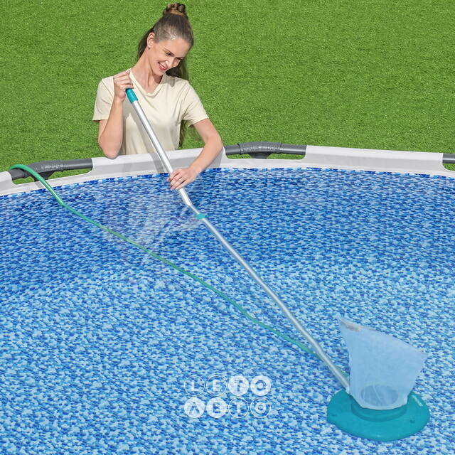Вакуумный очиститель для бассейна 58657 Bestway AquaSuction голубой Bestway