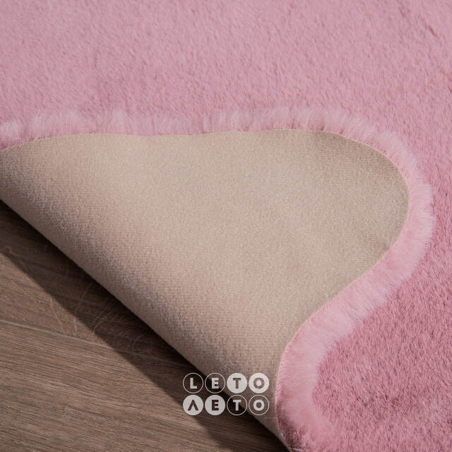 Декоративный меховой коврик Исавина 90*50 см розовый Kaemingk (Кейминг)