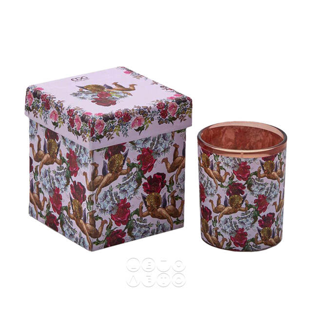 Новогодняя аромасвеча в музыкальной коробке Crystall Georgette - Coconut&Berries 9 см, 40 часов горения EDG