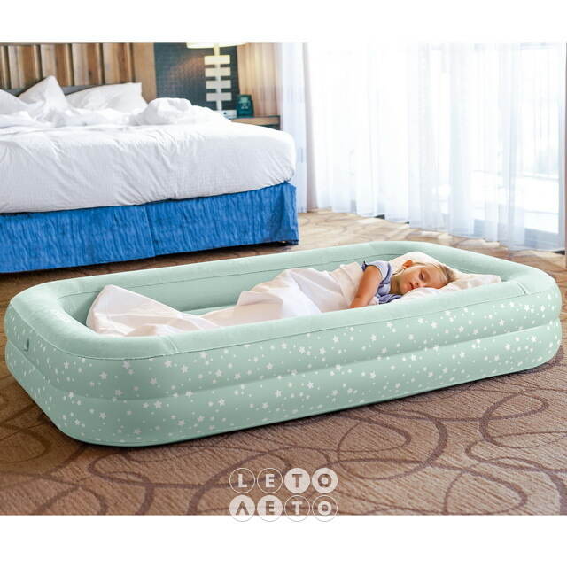 Детская надувная кровать с бортиками Kidz Travel Stars 107*168*25 см, ручной насос INTEX