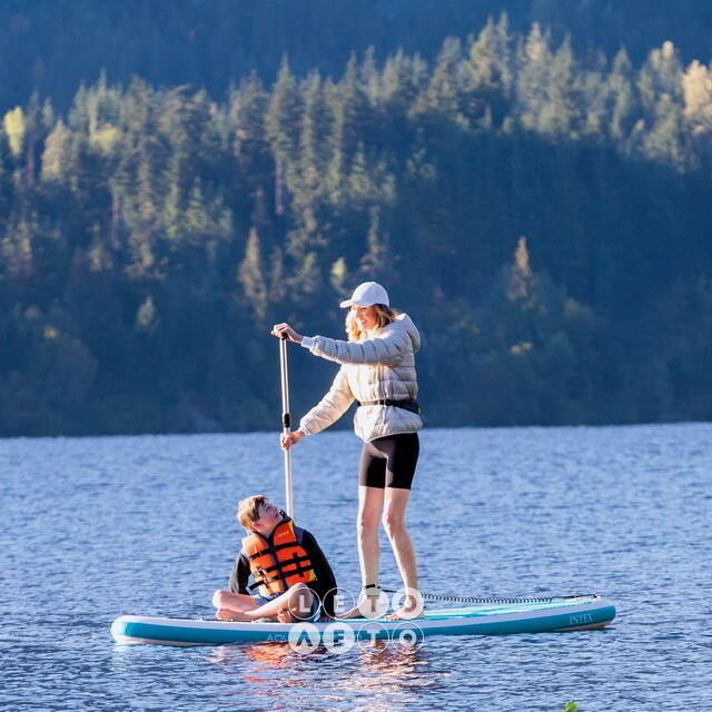 Сапборд Aqua Quest 320*81 см с аксессуарами, надувной INTEX