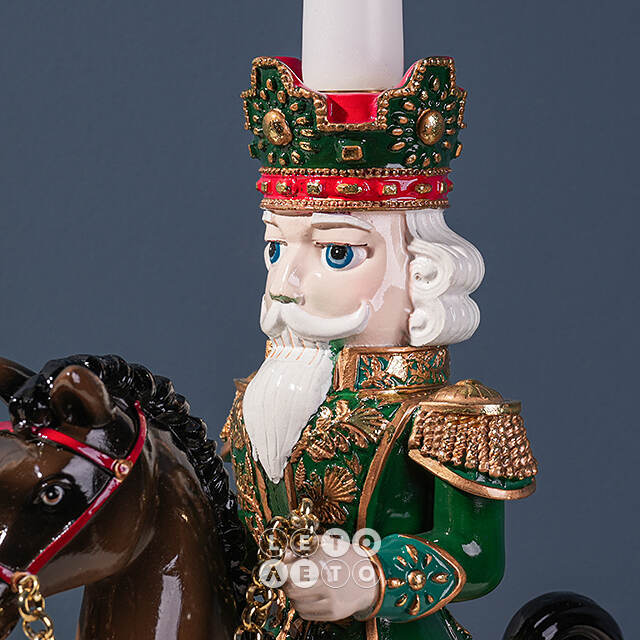 Декоративный подсвечник Щелкунчик - Prince Theodore Christmas 33 см зеленый EDG