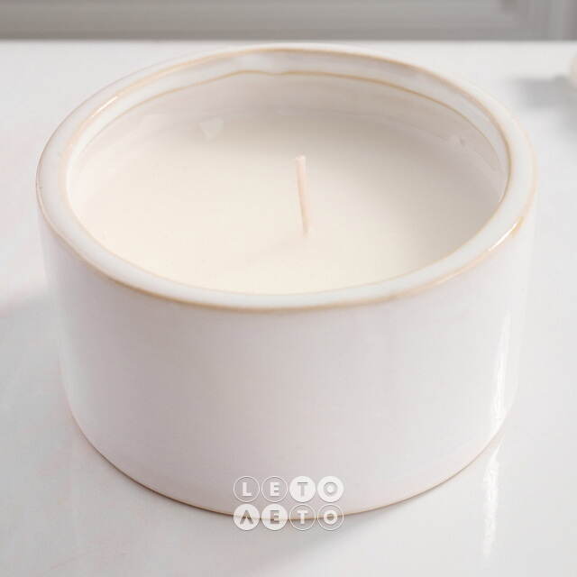 Ароматическая свеча Coconut Bathgate 10 см, в фарфоровом стакане Koopman (Купман)