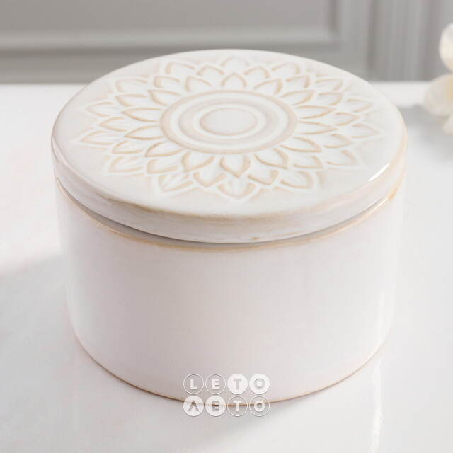 Ароматическая свеча Coconut Bathgate 10 см, в фарфоровом стакане Koopman (Купман)