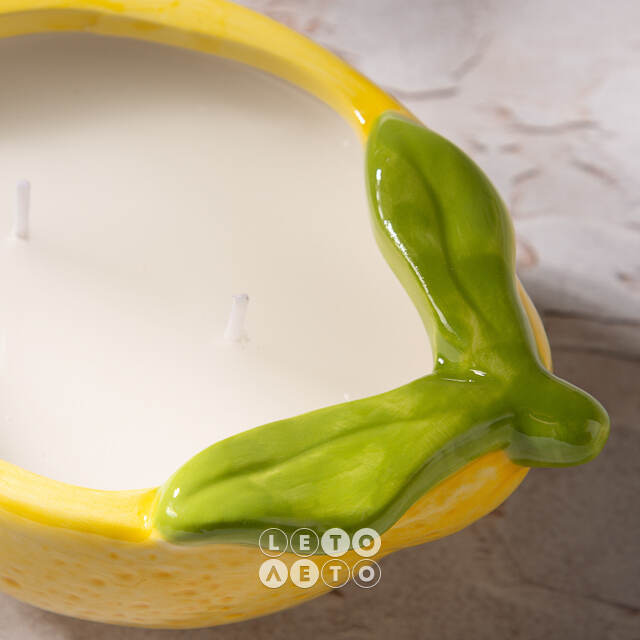 Ароматическая свеча Fruit - Лимон 14 см Koopman