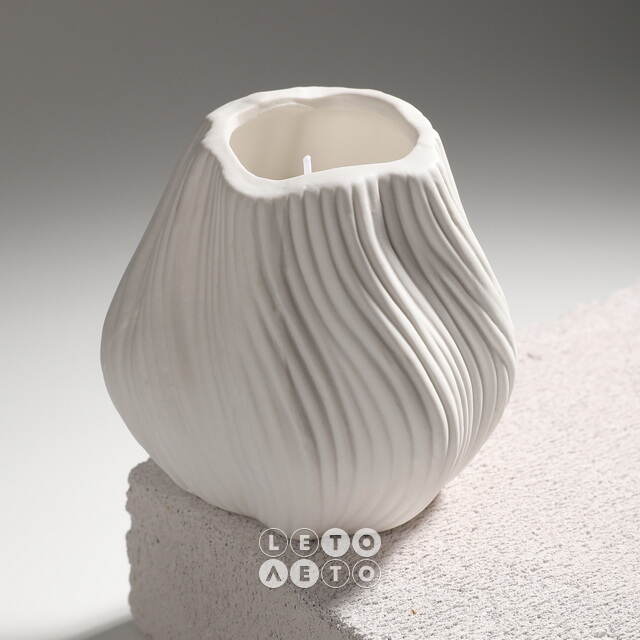 Свеча в стакане Flourish 9 см белая Koopman