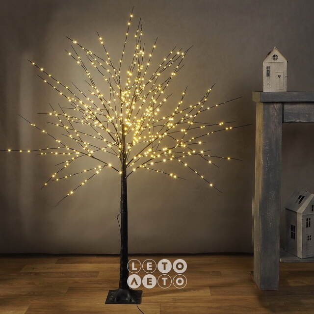 Светодиодное дерево Вейрфилд 150 см, 600 теплых белых LED ламп, IP44 Koopman