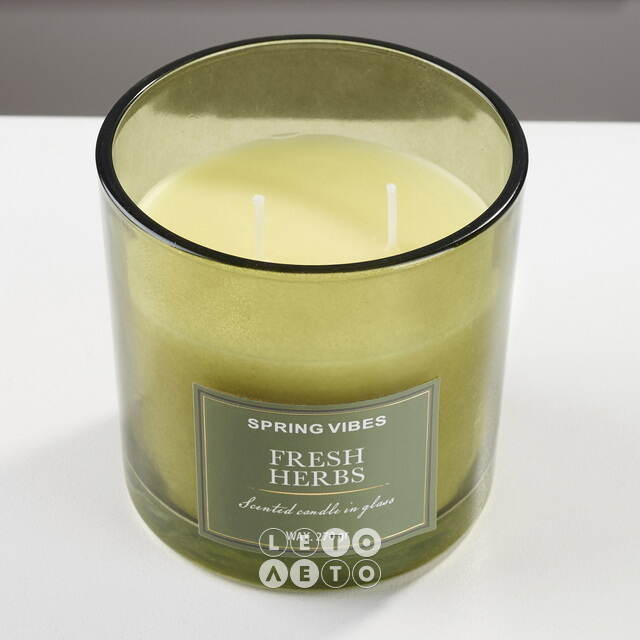 Ароматическая свеча Melania - Fresh Herbs 10 см, в стеклянном стакане Koopman (Купман)