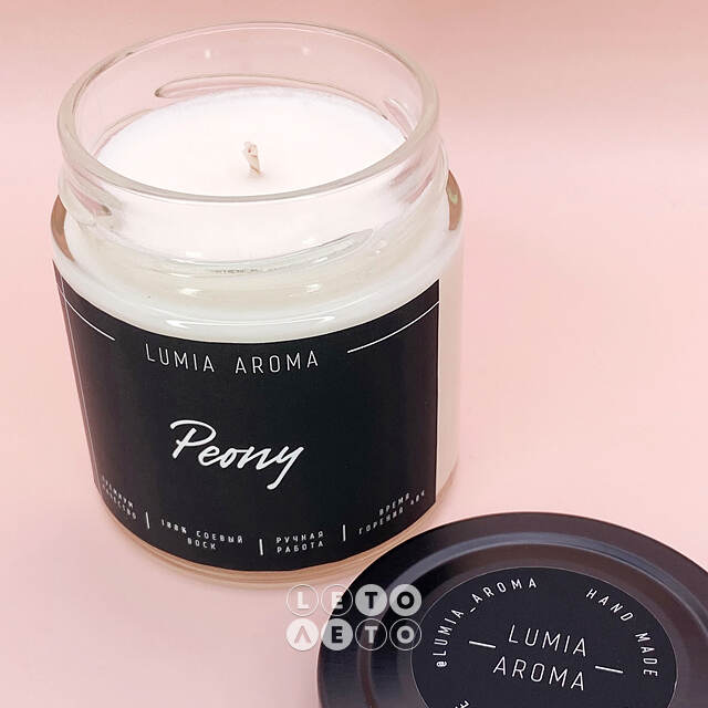 Ароматическая соевая свеча Peony 200 мл, 40 часов горения Lumia Aroma