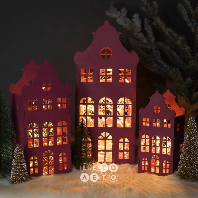 Декоративный домик Амстердам 27 см малиновый Christmas Apple