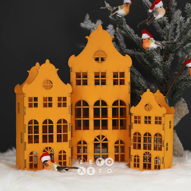 Декоративный домик Амстердам 37 см оранжевый Christmas Apple