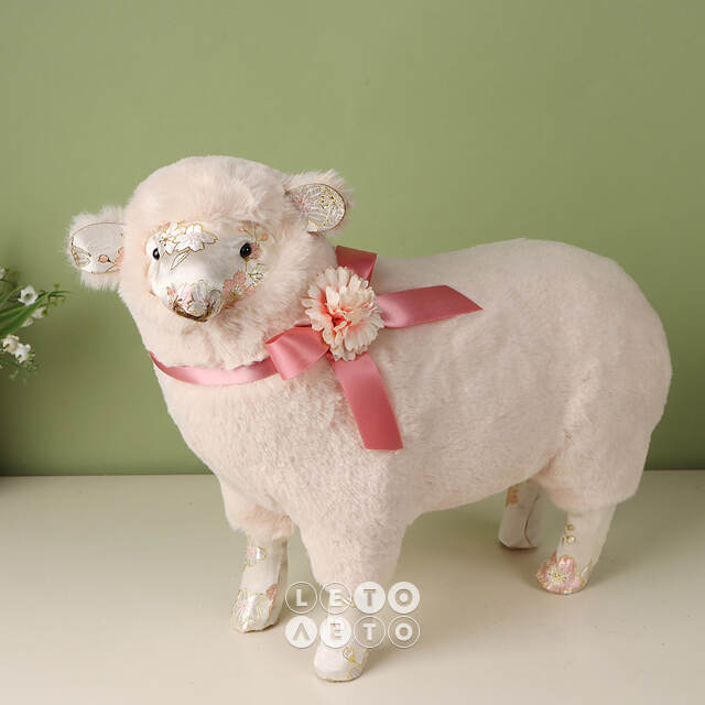 Декоративная фигура Gorgeous Easter - Овечка Иоланта 31 см Goodwill