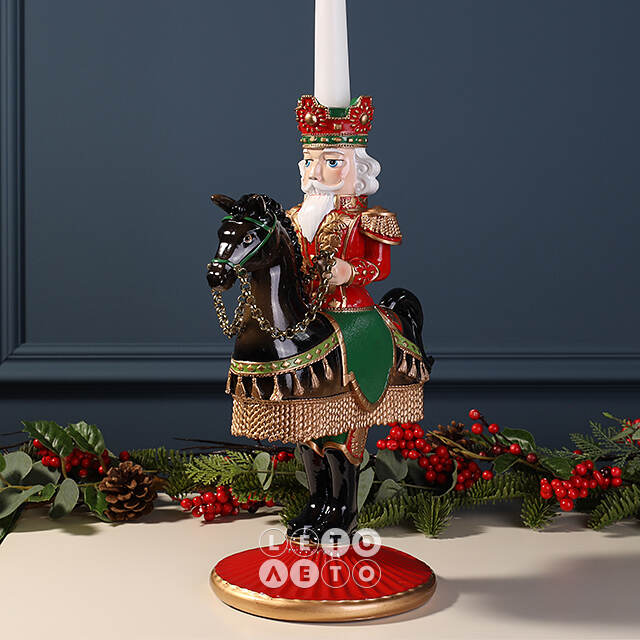 Декоративный подсвечник Щелкунчик - Prince Theodore Christmas 33 см красный EDG