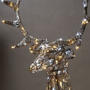 Светодиодный олень Бенни 146 см, 300 теплых/холодных белых LED ламп, IP44 Winter Deco фото 2