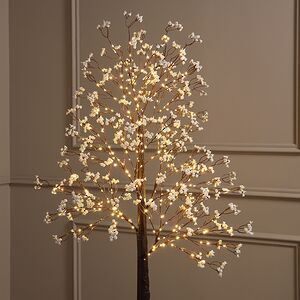 Светодиодное дерево Glenrothes 150 см, 300 теплых белых LED ламп, IP44 Winter Deco фото 2