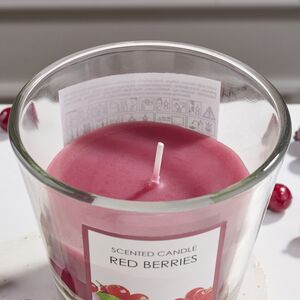 Ароматическая свеча Red Berries 8 см, в стеклянном стакане Koopman (Купман) фото 2
