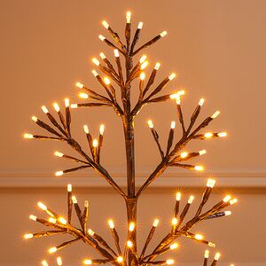Светодиодное дерево Lausanne Black 78 см, 140 экстра теплых белых LED ламп с мерцанием, IP44 Kaemingk фото 2