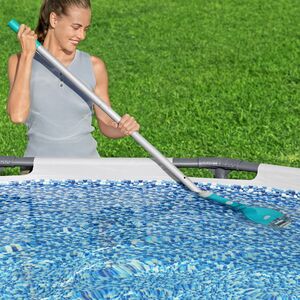 Вакуумный пылесос для бассейна 58770 Bestway AquaTech Cordless, на батарейках Bestway фото 3