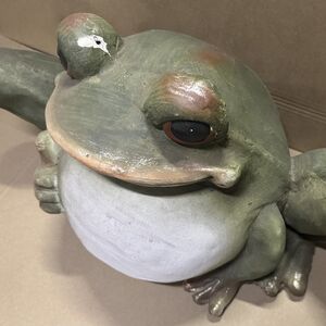 Садовая фигура Froggy lake - Лягушка Билли-Боб 56*31 см, уцененная Kaemingk фото 3