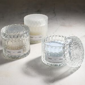 Ароматическая свеча Star Light - Patchouli Falling Snow 9 см Koopman фото 4