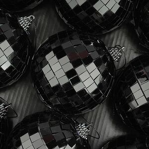 Набор елочных украшений Зеркальный Диско шар Black 8 см, 12 шт Koopman фото 4