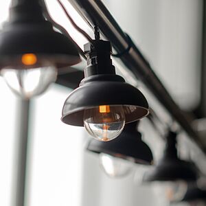 Гирлянда из лампочек Retro Party Lights 5 м, 10 ламп, экстра теплые LED, черный ПВХ, соединяемая, IP44 Winter Deco фото 2