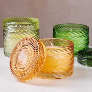 Ароматическая свеча Villesavin: Amber 9 см