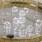 Искусственный лед Кубики 1.8*1.8 см 30 шт